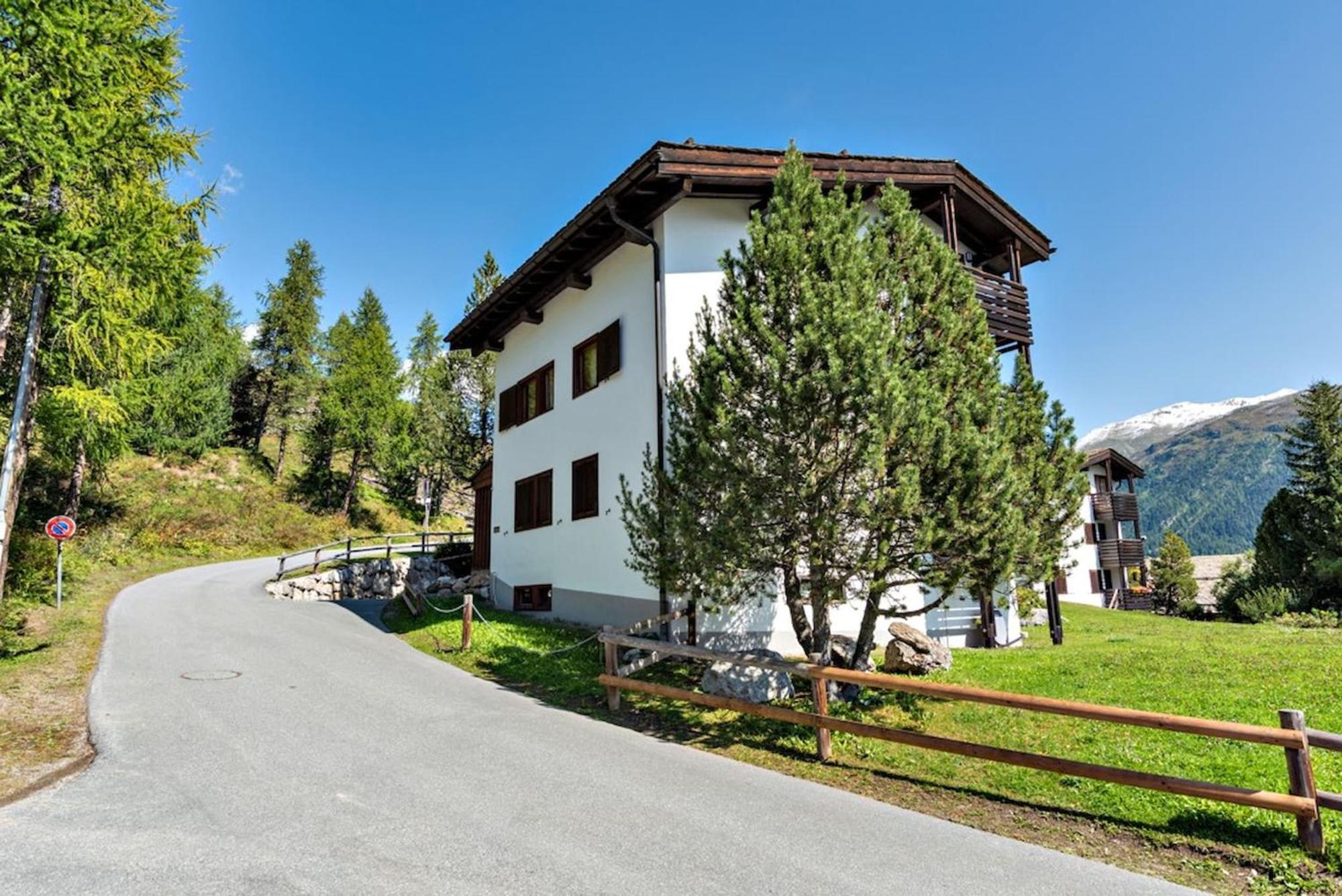 Chesa Trisur - Celerina Apartment Celerina/Schlarigna Luaran gambar
